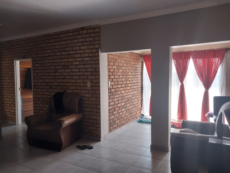 3 Bedroom Property for Sale in Kuruman Northern Cape